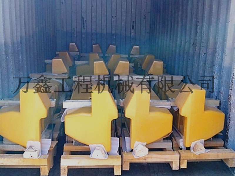 裝載機(jī)產(chǎn)品發(fā)往法國(guó)